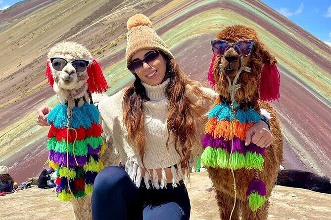 Full Day Tour in Rainbow Mountain from Cusco - The hike to Vinicunca: 2 hours up from Phulawasipata