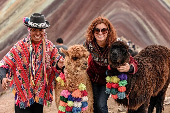 Full day tour Rainbow Mountain - Vinicunca - Camelids, colorful clothing, and the local rhythm along the trail