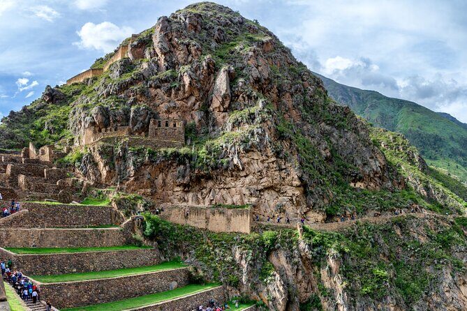 Full Day Tour Sacred Valley of the Incas (Private) - Pisac: Terraces, Cemetery Views, and That Good Morning Climb