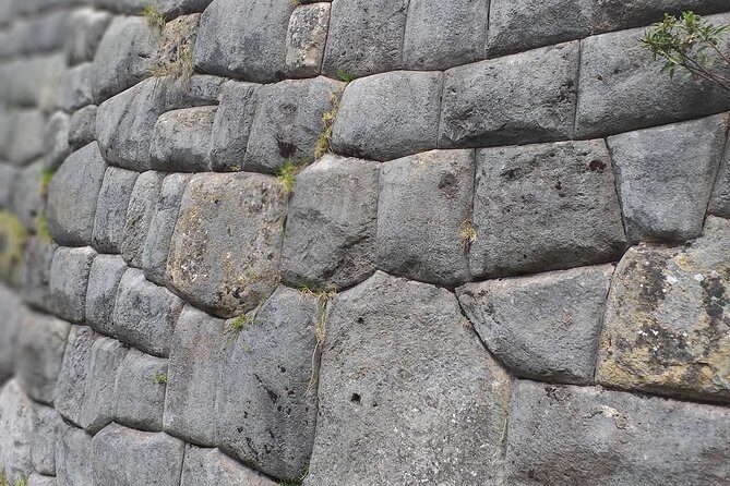 Half-Day City Tour Cusco with Inca museum - Qorikancha and the Sun Temple Walls That Withstood Earthquakes