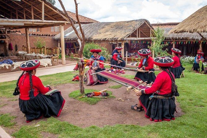 Heidi Sacred Valley and Machupicchu (2 Days) - Cusco morning pickup: start early, stay central