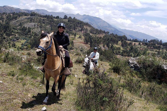 Horse Riding to the Temple of the Moon + Guided Visit to Sacsayhuaman - Cusco - Temple of the Moon: a short guided look with real context