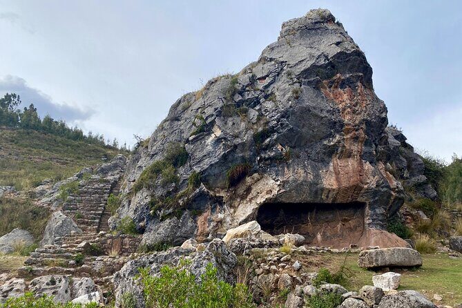 Horseback Riding Adventure in Cusco - Stop 1: Templo de la Luna and the sacred animals in stone