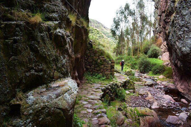 Huchuy Qosqo Trek to Sacred Valley & Machu Picchu in 3Days - Who should book this tour, and who should skip it