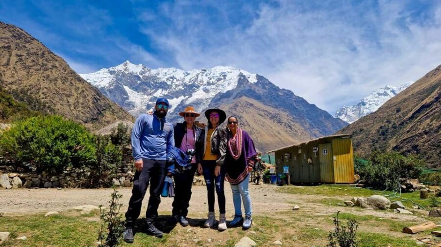 Humantay Lake – Tour with Guide, Breakfast & Lunch - Reaching Humantay Lake: where you rest, shoot photos, and regroup