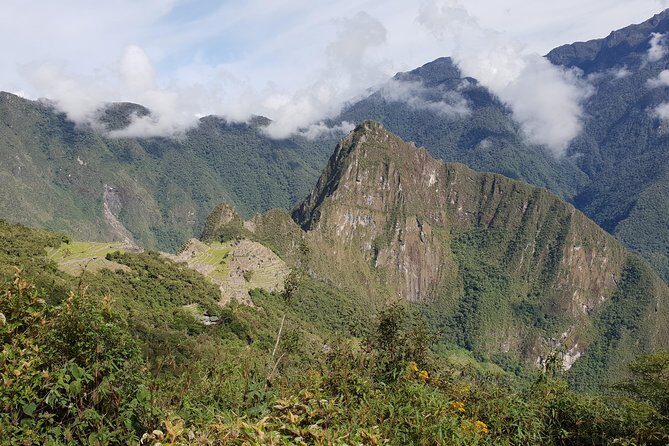 Inca Jungle Tour to Machu Picchu 4D - 3N Standard - Day 4: Sunrise to Machu Picchu, a guided visit, then train and bus back