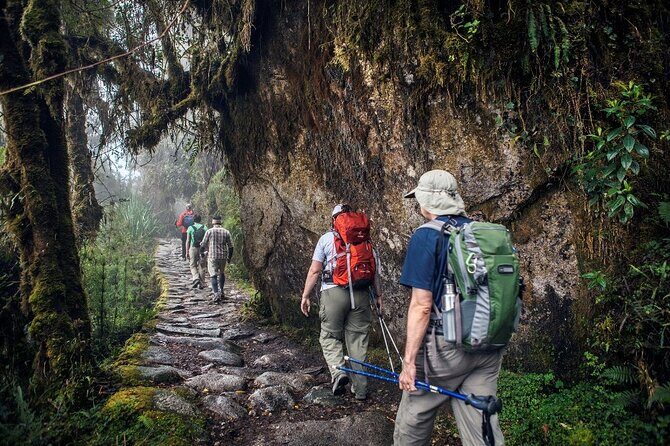 Inca Trail 4 Days and 3 Nights to Machu Picchu - Day 1: Cusco/Urubamba/Ollantaytambo to Piscacucho and Wayllabamba
