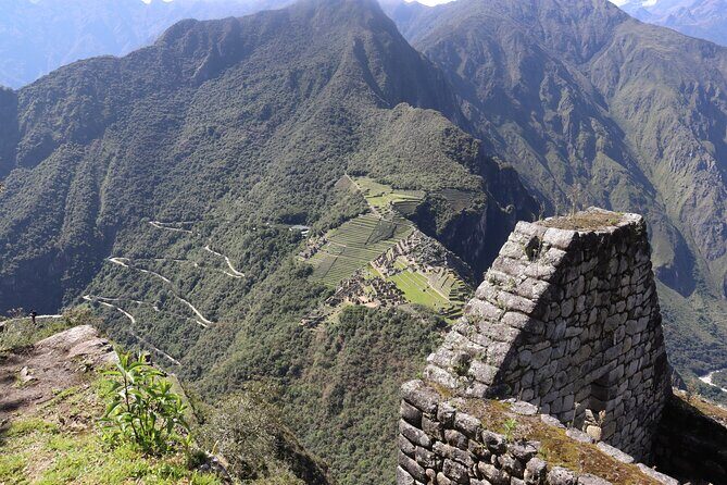 Inca trail 4 days to Machu Picchu - Day 2: The Dead Woman Pass at 4215 m and the Pacaymayu valley reset