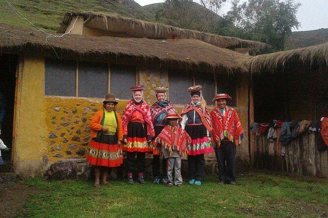 Lares Trek to Machu Picchu: 4-Day Tour - Food, gear, and comfort: what’s included and what you must bring