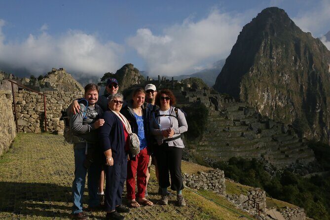 Lost Inca Trail to Machu Picchu - Wiñay Wayna to Sun Gate: the “seen from here” moment