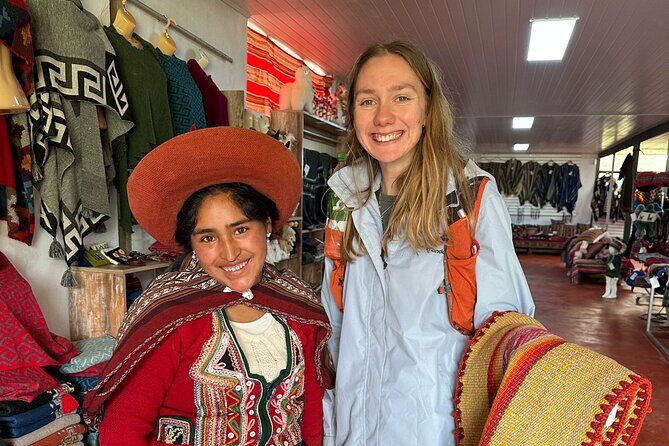 Lunch, Llamas & Textiles Experience (Cusco Region): ANDEAN COLORS - Who This Fits Best (and Who Might Skip It)