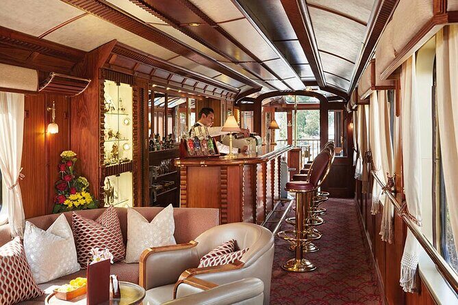 Luxury Machu Picchu Tour by Hiram Bingham Train from Cusco - Food, drinks, and the price: what $1,490 is really paying for
