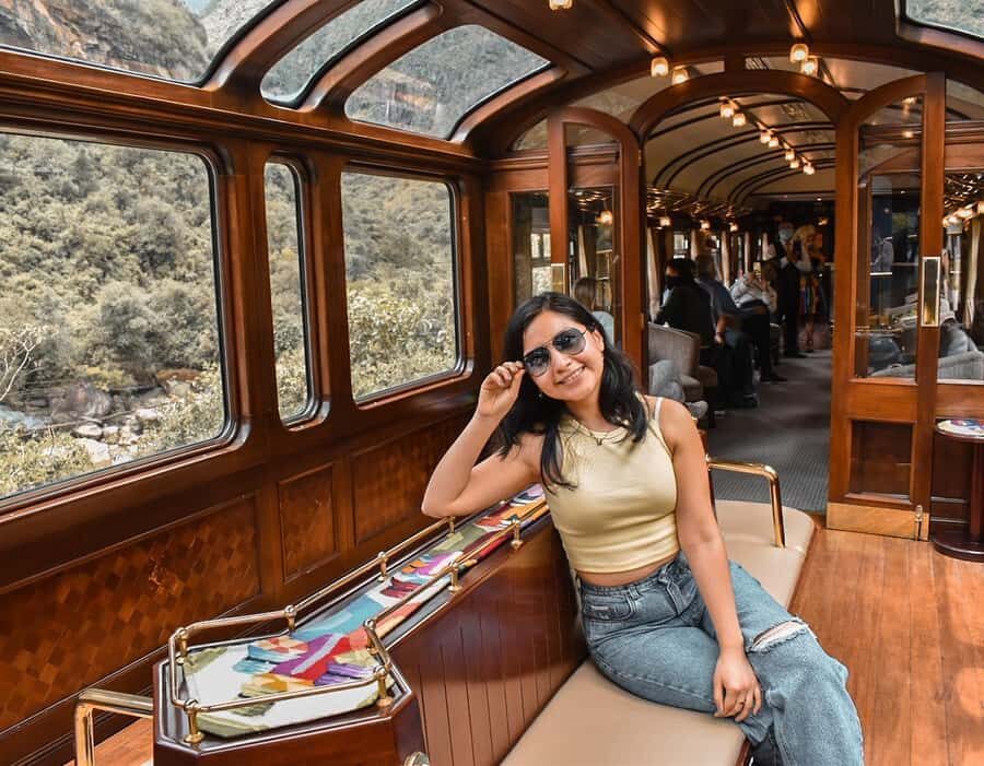 Machu Picchu: 1-day tour by Vistadome Observatory train - Vistadome Observatory: the panoramic ride with Andean show energy