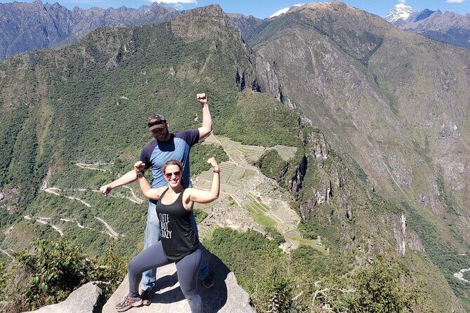 Machu Picchu and Huayna Picchu Full Day Private Tour - Buses up to Machu Picchu and back down again: why timing feels real