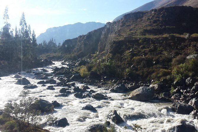 Machu Picchu and Sacred Valley Overnight Tour - Lodging in Aguas Calientes: Your One Night of Breathing Room