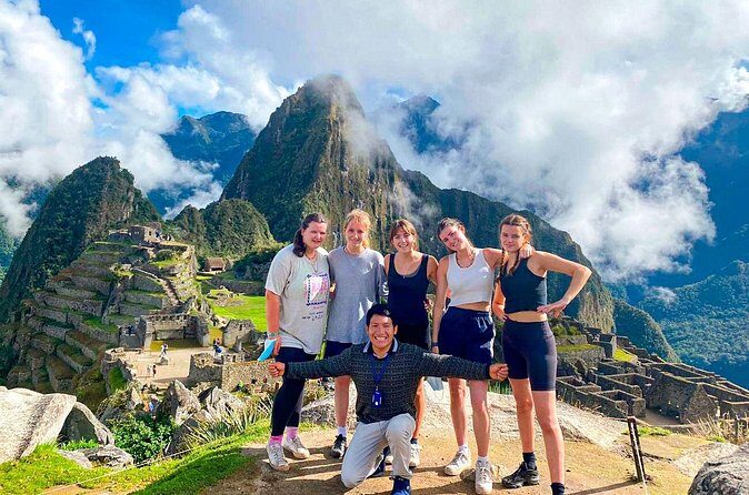Machu Picchu Circuit 2 by Panoramic Train 2Day/1Night in Private - Machu Picchu Circuit 2: your private official guide and the 2-hour experience