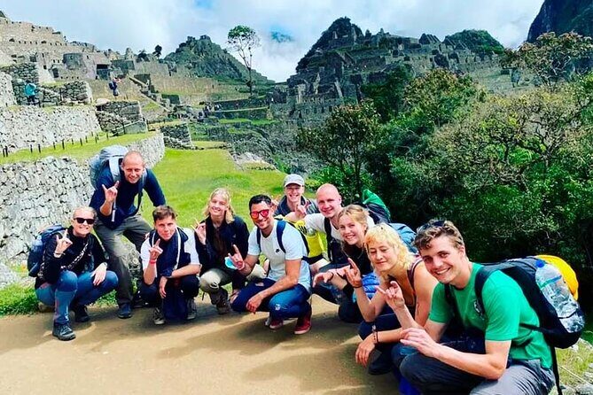 Machu Picchu day trip from Cusco - The Sacred Valley train to Aguas Calientes: comfort with a view