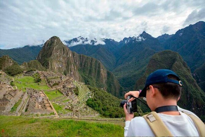 Machu Picchu day trip from Cusco - Machu Picchu on-site: registration help and a 2-hour guided visit
