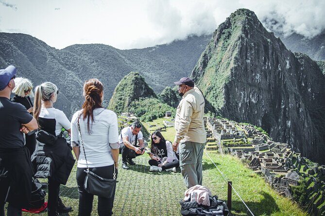 Machu Picchu Day Trip With Panoramic Train from Cusco - Altitude and your stomach: the two risks to plan for