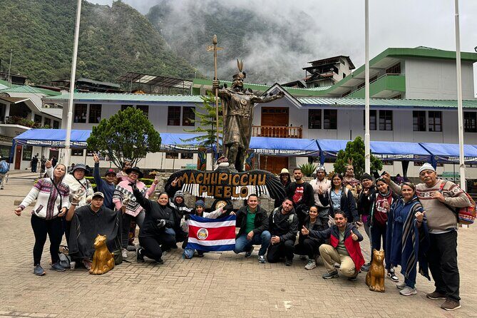 Machu Picchu EN 1 Day Tour from Cusco Private Service - Expedition or Voyager: the train to Aguas Calientes