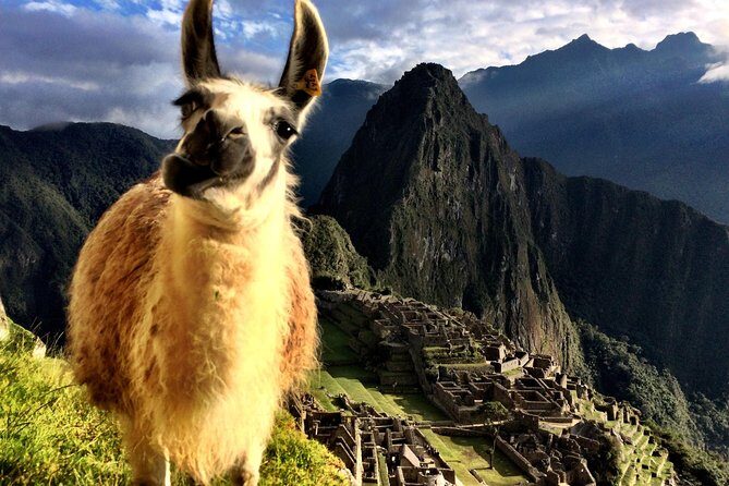 MACHU PICCHU full day - The Sacred Valley train ride (Ollantaytambo) and why it matters