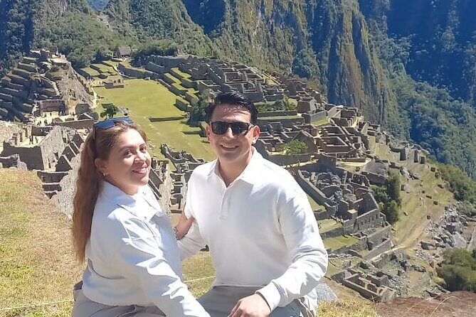 MACHU PICCHU full day - The 30-minute bus to Machu Picchu and the guided 2.5 hours