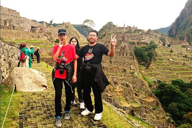 Machu Picchu Full Day Guided Tour - Optional Lunch - Aguas Calientes: The Waiting Game (and How to Handle It)
