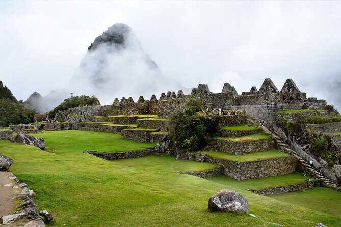 Machu Picchu full day Tour by train Expedition - Photo Time at the Citadel: How to Use the Included Free Window