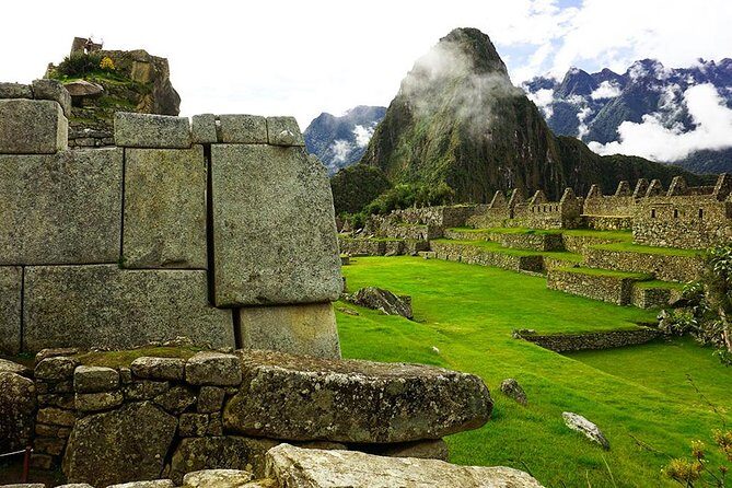 Machu Picchu Full Day Tour / Machu Picchu Day Trip - Aguas Calientes lunch timing: keep it simple