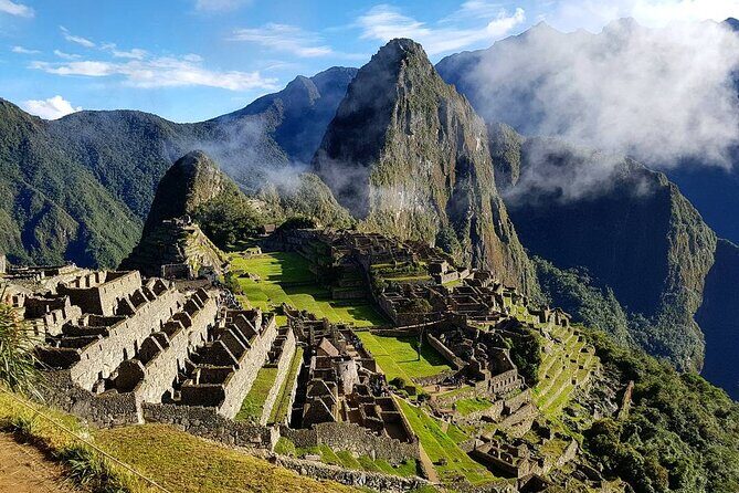 Machu Picchu Full Day Tour with a Private Guide - Aguas Calientes: where the day goes from scenic to practical