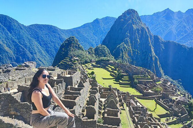 Machu Picchu Full Day Trip by Train from Cusco - Your morning in Cusco: pickup at 3:30 am and the Sacred Valley ride