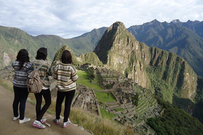 Machu Picchu Full Day with box Lunch - Private Tour - Inside the Sanctuary: a guided walk of the key Machu Picchu areas