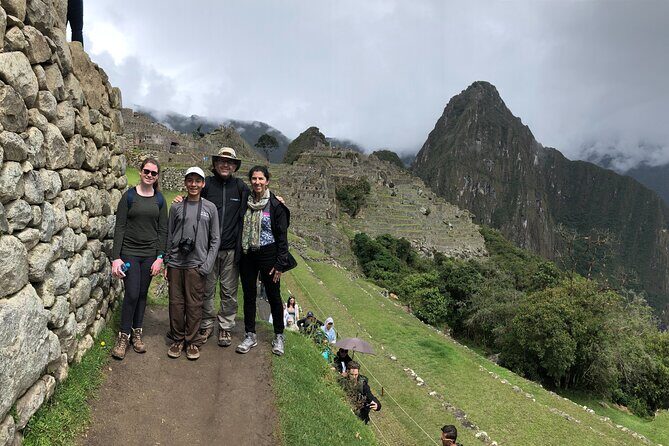 Machu Picchu Full Day with box Lunch - Private Tour - Staff and guide support: names you’ll see in the reviews