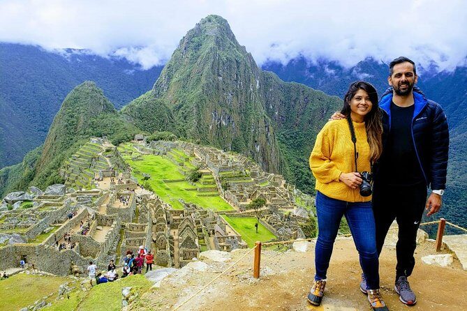 Machu Picchu Guided Tour with Professional Local Guide - Price and logistics: the real cost beyond $26