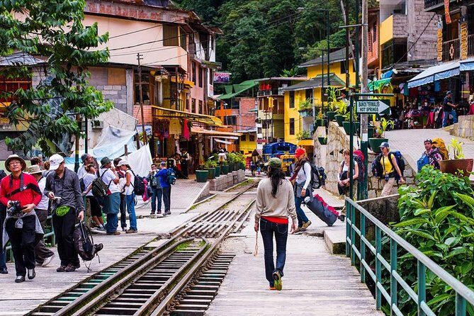 Machu Picchu in one day - 4:00 am Pickup from Cusco: the alarm clock challenge