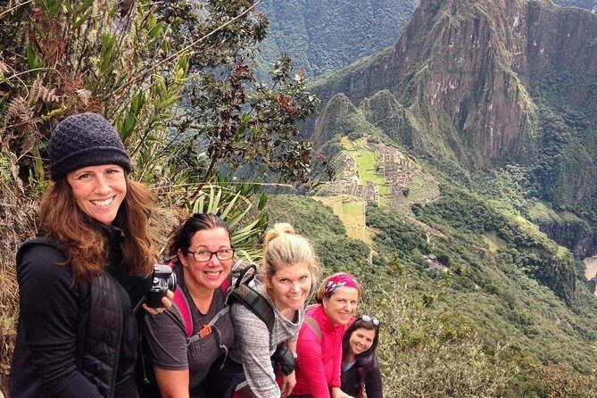 Machu Picchu Tour with Wayna Picchu Mountain in 2 Days - Cusco to Aguas Calientes in two days: the rhythm that matters