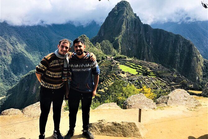 Machupicchu Full Day - Bilingual guiding with a small group: why max 10 matters