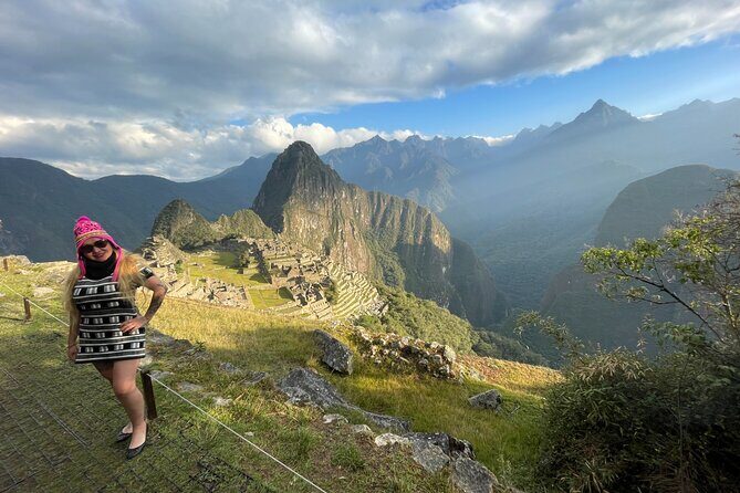 Magical Machupicchu 4 days 3 nights - Cusco City Loop: Koricancha to Tambomachay, with actual context