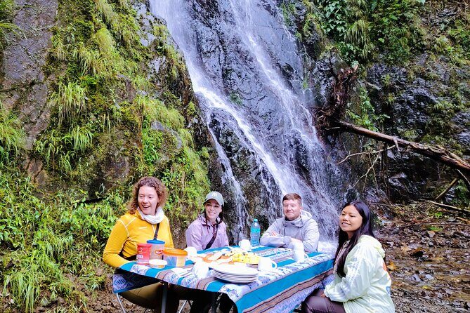 Manu Reserved Zone Amazon Tour 6 Days - 2026. - Lake Salvador and Blanquillo: silent-style cruising, primary forest sounds, and night hikes