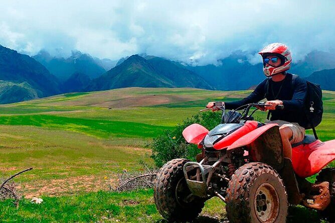 Maras and Moray four-wheel tour - Stop 1: Moray archaeological site and the Inca microclimate trick