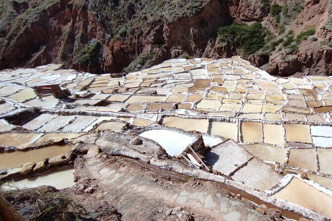 Maras Moray and Salt Mines With Alpaca Farm Private Tour - Chinchero textile center and alpaca/llama dyeing