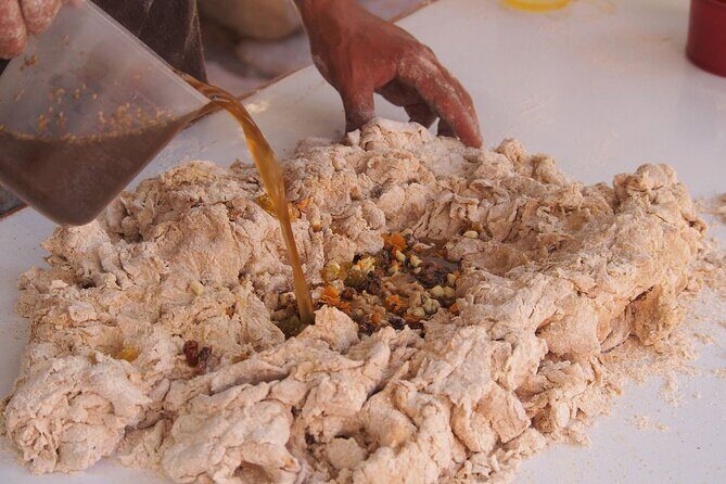 Market Tour and Gourmet Peruvian Cooking Lesson with a Professional in Urubamba - Who this cooking-and-market tour is best for