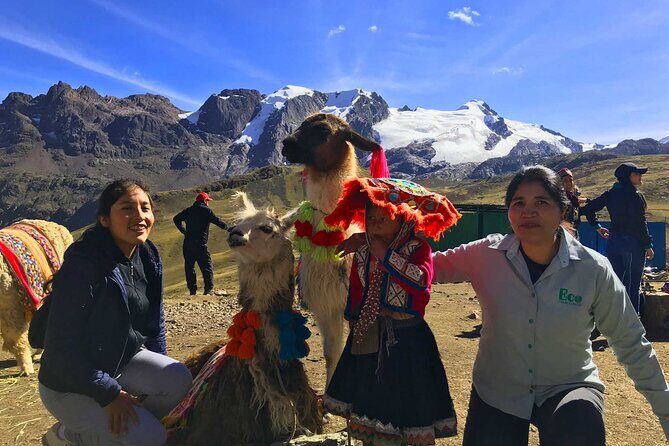 Mountain of Colors – Guide, transportation and lunch included - Tour logistics you’ll feel on the day