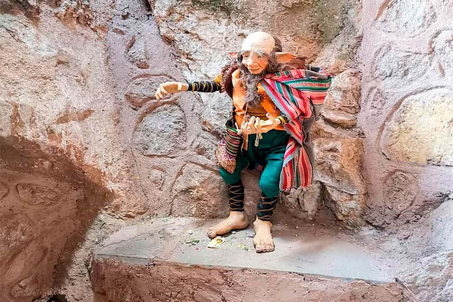 Mystic Cusco: Huasao, Valley of the Goblins and Morada - Sencca’s Abode of the Gods: limestone myths, puma, and the 3D door