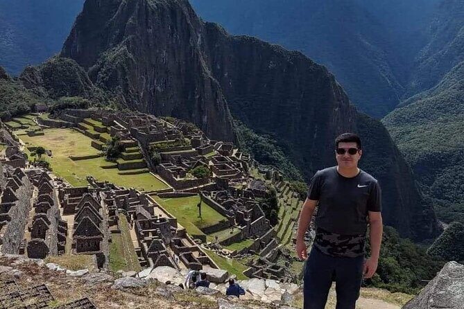 Mystic Sacred Valley and Machupicchu 2 Day Trip - Day 1: Chinchero textiles, Moray terraces, and Maras salt mines