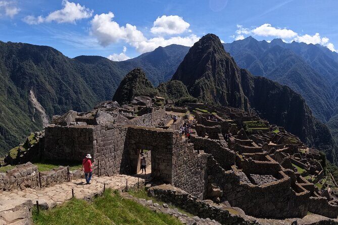 One Day Hike Inca Trail to Machu Picchu - Who Should Book This One-Day Inca Trail to Machu Picchu?