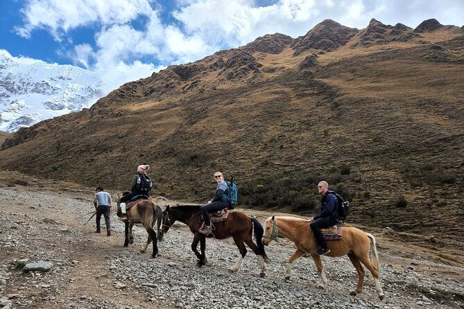 One Day Tour to Humantay Lagoon - The drive to Soraypampa and the first big Humantay view