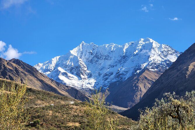 One Day Tour to Humantay Lagoon - Guides matter on mountain days: Gorki, Xavi, and Freddie