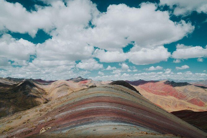 Palccoyo Rainbow Mountain tour in a group - What to pack and how to pace yourself (without overthinking it)