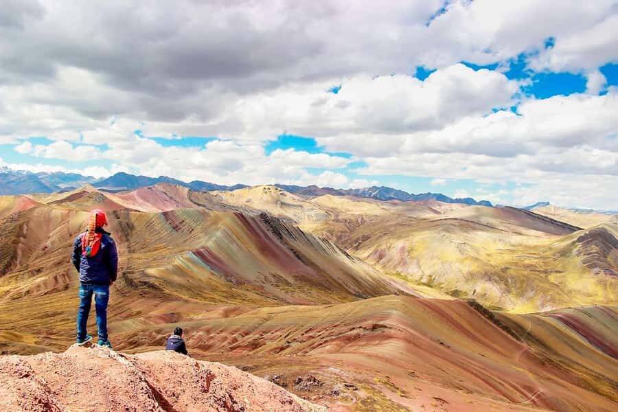 Palcoyo mountain hiking + stone forests - Early pickup in Cusco: what the morning rhythm looks like